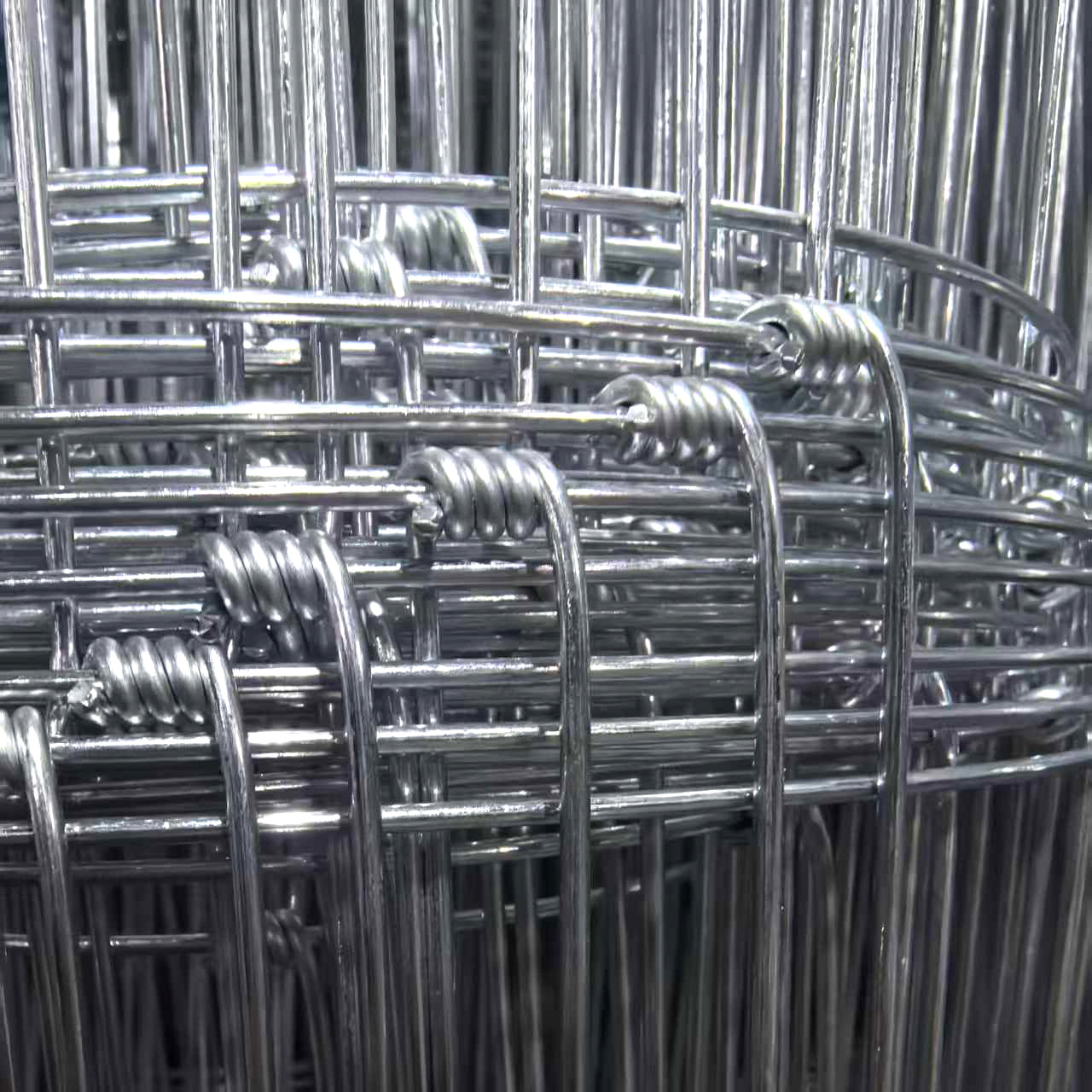 Galvanized field fence roll